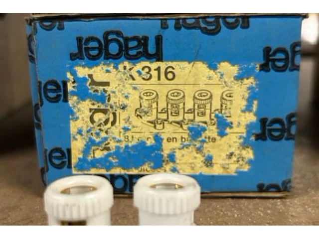 Electriciteitstoebehoren - afbeelding 6 van  6