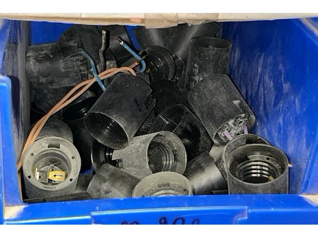 Electriciteitstoebehoren - afbeelding 8 van  9