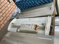 Electriciteitstoebehoren - afbeelding 5 van  7