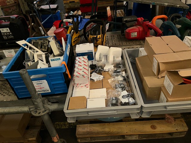 Electriciteitstoebehoren - afbeelding 1 van  6