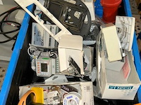 Electriciteitstoebehoren - afbeelding 3 van  6