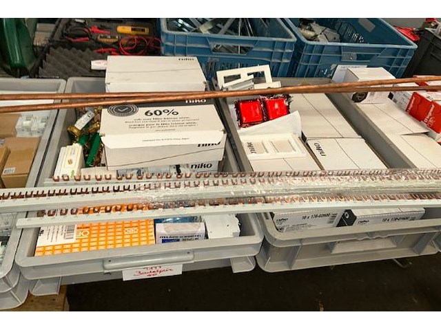 Electriciteitstoebehoren - afbeelding 5 van  6