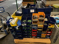 Electriiteitstoebehoren - afbeelding 1 van  6