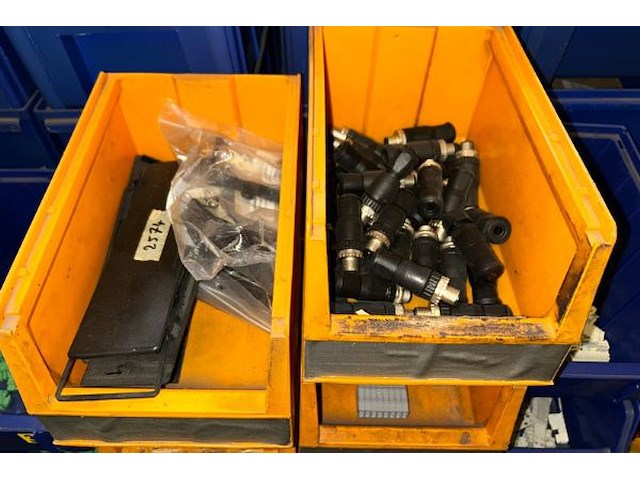 Electriiteitstoebehoren - afbeelding 3 van  6