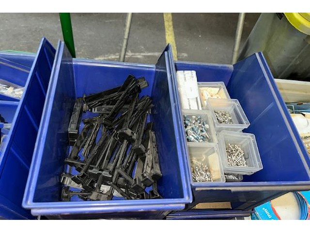 Electriiteitstoebehoren - afbeelding 4 van  6