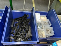 Electriiteitstoebehoren - afbeelding 4 van  6