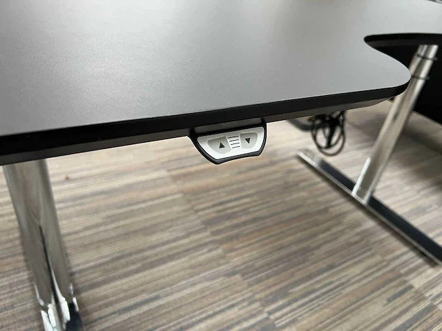Electrisch zit/sta bureau - afbeelding 3 van  5