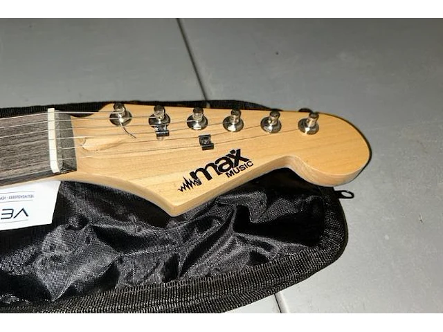 Electrische gitaar - afbeelding 3 van  16