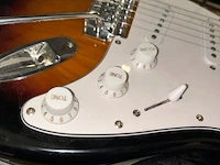 Electrische gitaar - afbeelding 4 van  16