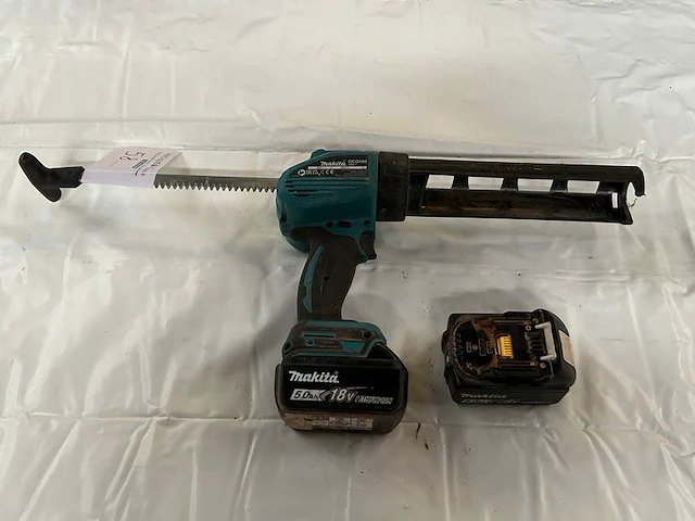 Electrische kitspuit makita - afbeelding 1 van  3