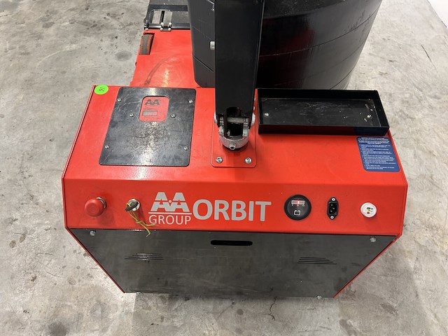 Electrische kraan met rotatie - afbeelding 4 van  13