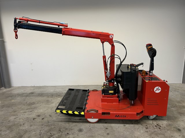 Electrische kraan met rotatie - afbeelding 8 van  13