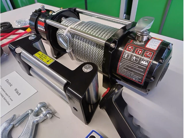Electrische lier 24 volt 5800kg - afbeelding 7 van  15