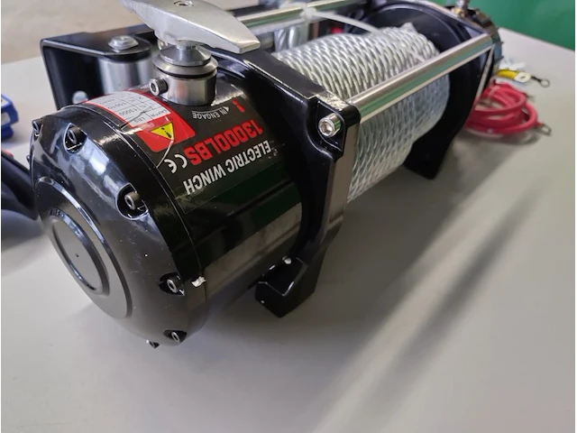 Electrische lier 24 volt 5800kg - afbeelding 9 van  15