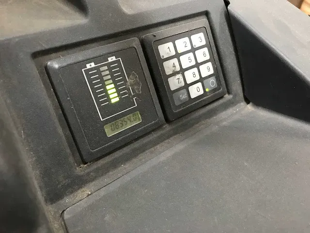 Electrische magazijnwagen - afbeelding 2 van  6
