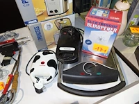 Electro toestellen (2x friteuse, 1x elektrische blikopener, 2x croque-ijzer, 1x grilltoestel) - afbeelding 3 van  3