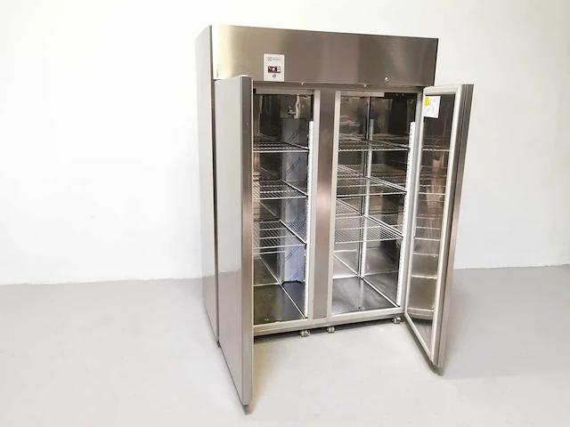 Electrolux - re4142ffg - vriezer - afbeelding 2 van  2