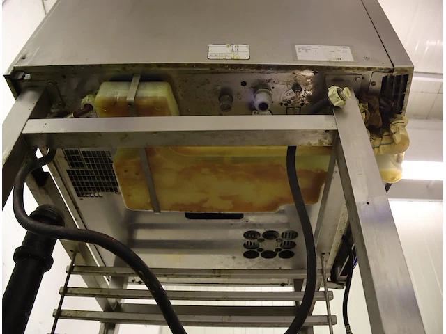 Electrolux air-o-steam met onderstel - afbeelding 5 van  8
