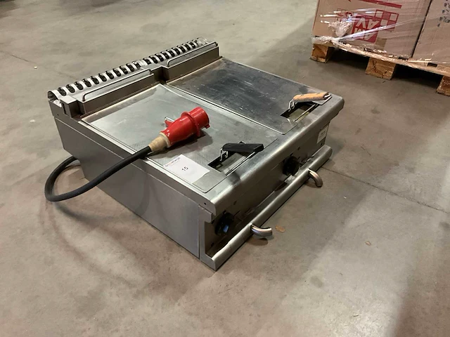 Electrolux dubbele friteuse - afbeelding 1 van  11