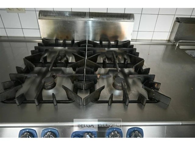 Electrolux gasvuur + oven op aardgas - afbeelding 2 van  6