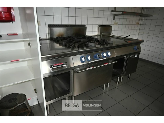 Electrolux gasvuur + oven op aardgas - afbeelding 3 van  6