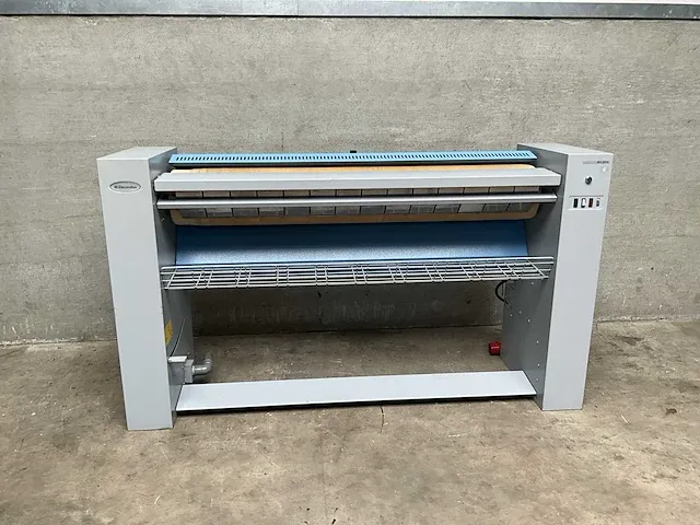 Electrolux ib 4 2314 industriële mangel strijkmachine - afbeelding 2 van  4
