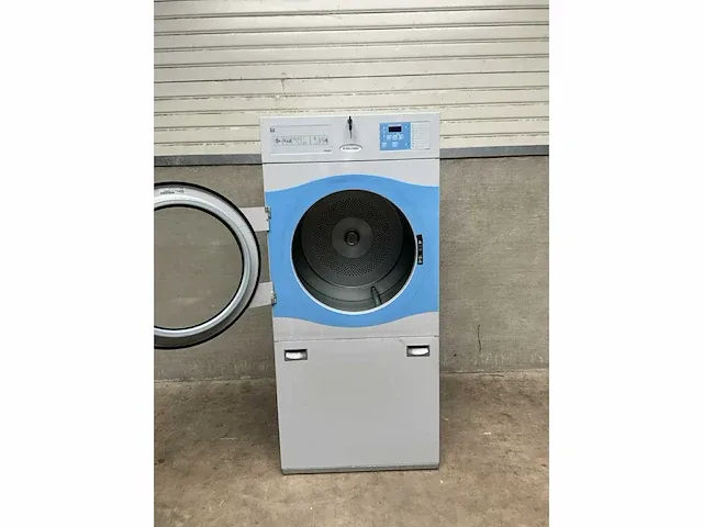 Electrolux t4250 industriële droogtrommel - afbeelding 5 van  6