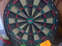 Electronisch dartspel met pijltjes - afbeelding 1 van  2