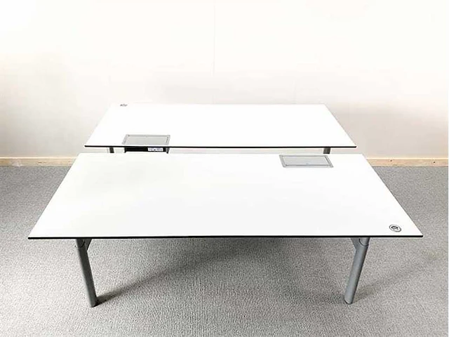 Elektr. verstelbaar ahrend - bureau (4x) - afbeelding 4 van  26
