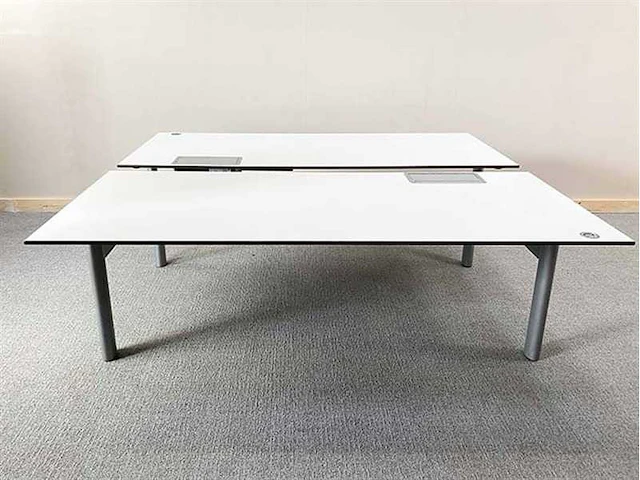 Elektr. verstelbaar ahrend - bureau (4x) - afbeelding 14 van  26