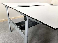 Elektr. verstelbaar ahrend - bureau (4x) - afbeelding 26 van  26