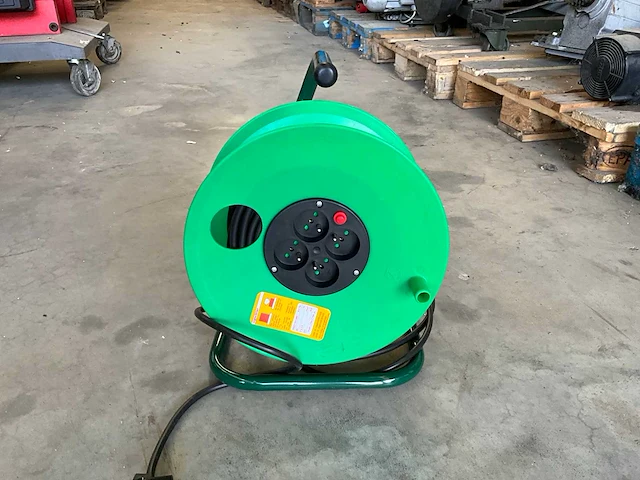 Elektriciteits kabelhaspel (54x) - afbeelding 1 van  4