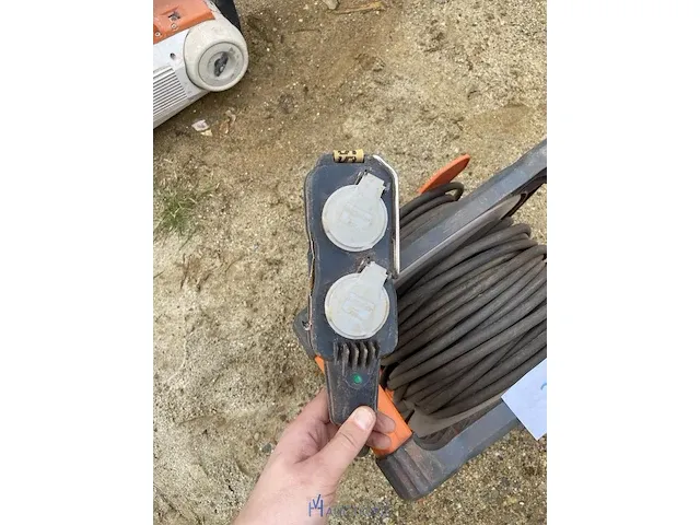Elektriciteitskabel op haspel - afbeelding 4 van  5