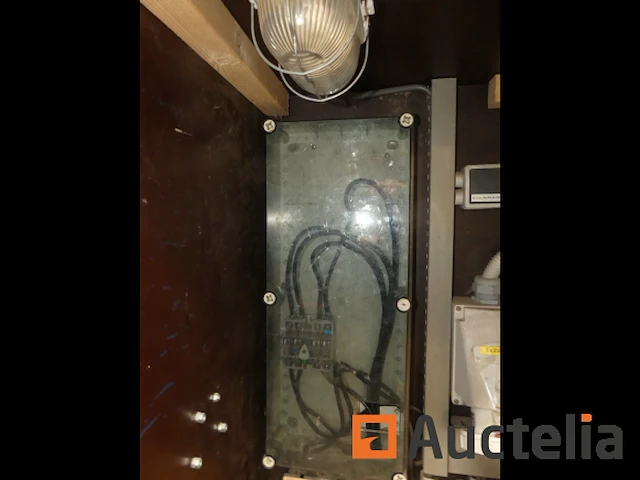 Elektriciteitskast op wielen - afbeelding 11 van  14