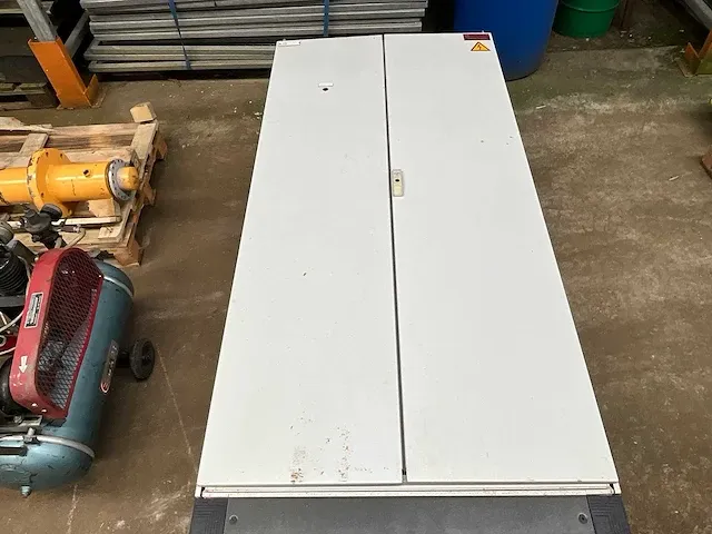 Elektriciteitskast - afbeelding 1 van  2