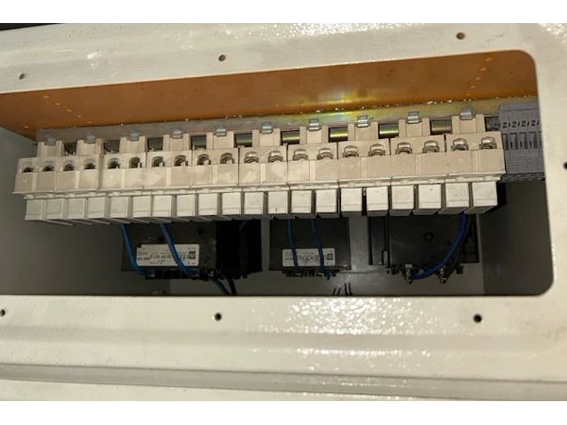 Elektriciteitskast - afbeelding 2 van  3