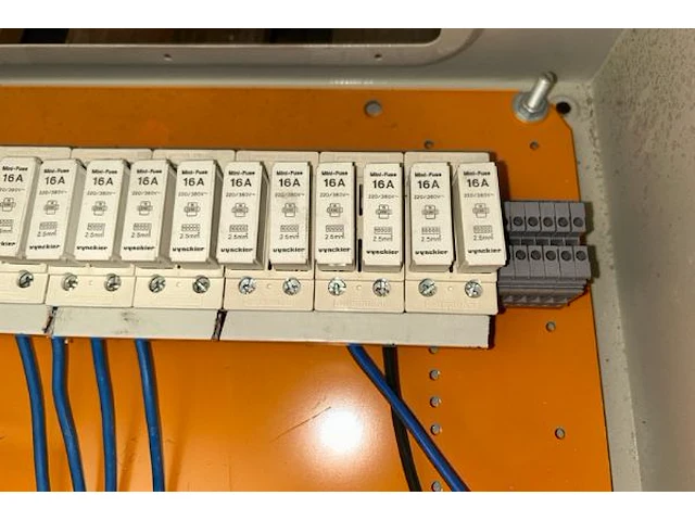 Elektriciteitskast - afbeelding 3 van  4