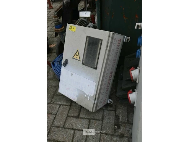 Elektriciteitskast - afbeelding 1 van  4