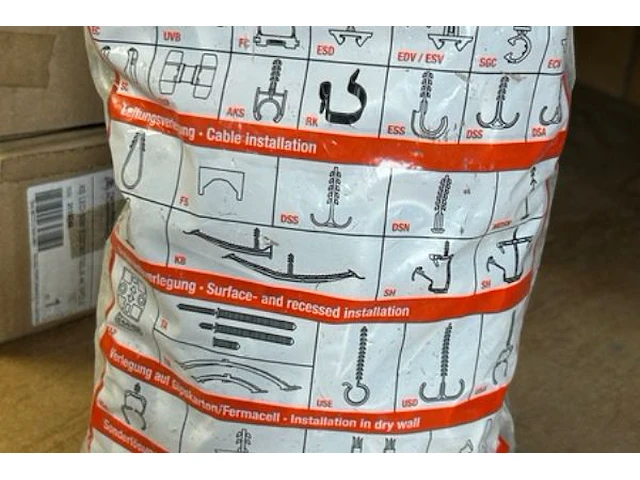 Elektriciteitstoebehoren ong 16 bakken - afbeelding 4 van  5