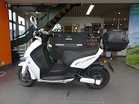 Elektriscche scooter v e-max - afbeelding 1 van  10