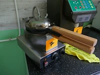 Elektrisch bakijzer waffle maker bublle maxima - afbeelding 1 van  4