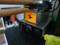 Elektrisch bakijzer waffle maker bublle maxima - afbeelding 3 van  4