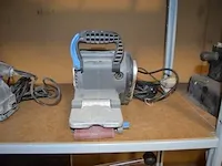 Elektrisch bandschuurmachine gamma 463831 1010w, elektrisch schuurmachine gamma 603737 , elektrisch vlakschuurmachine gamma vs-240hc - afbeelding 12 van  13