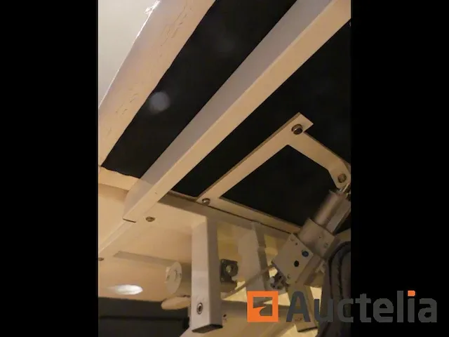 Elektrisch bedienbare massage tafel - afbeelding 7 van  7