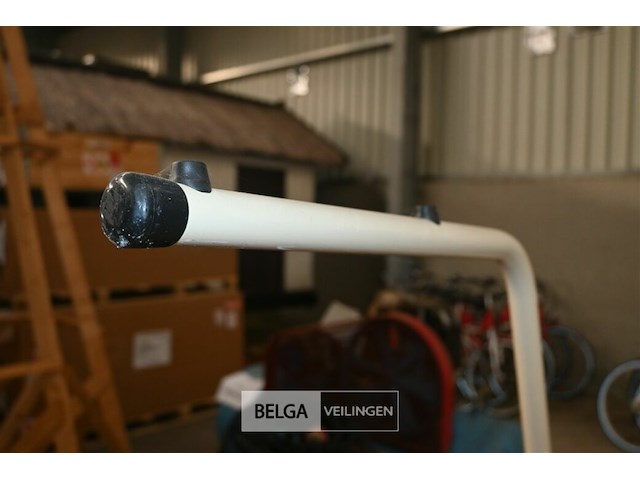 Elektrisch hoog-laag bed - afbeelding 3 van  7