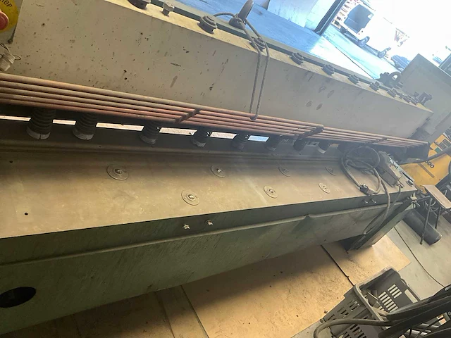 Elektrisch-mechanische knipbank knipmachine - afbeelding 8 van  13
