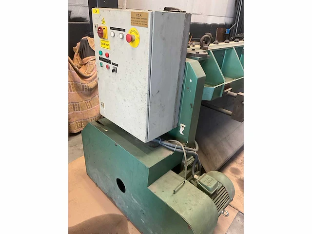 Elektrisch-mechanische knipbank knipmachine - afbeelding 11 van  13