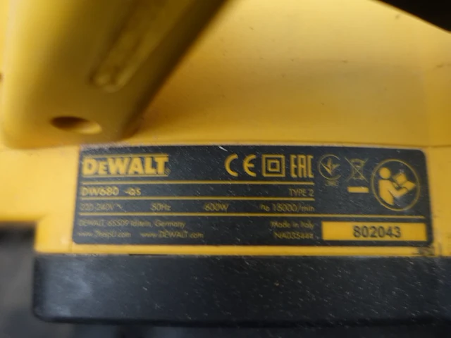 Elektrisch schaafmachine dewalt - afbeelding 2 van  3