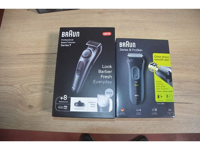 Elektrisch scheerapparaat braun series 3 pro skin 3000s en braun professional beard trimmer series 7 bt7441 (b435) - afbeelding 1 van  5
