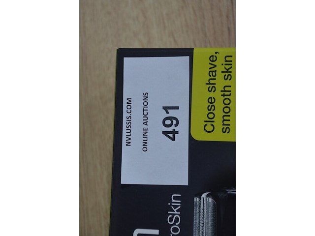 Elektrisch scheerapparaat braun series 3 pro skin 3000s en braun professional beard trimmer series 7 bt7441 (b435) - afbeelding 2 van  5